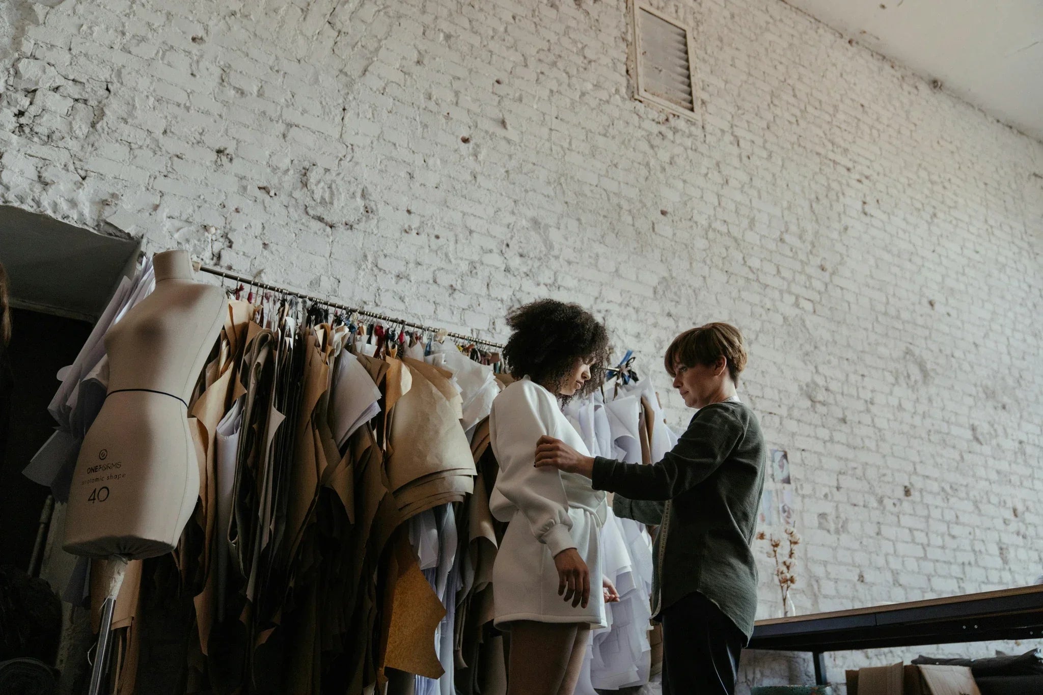 How Can Small and Medium Brands Compete in the Sustainable Fashion Market?