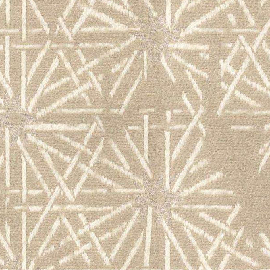 SHE09 – Distressed Star Lattice Jacquard