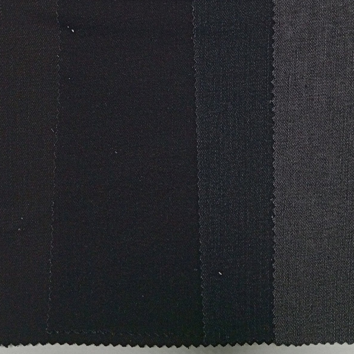 690902b729be922279986e24_76568d-lupin-black-rcy20-ecomade_1771011039850.jpg