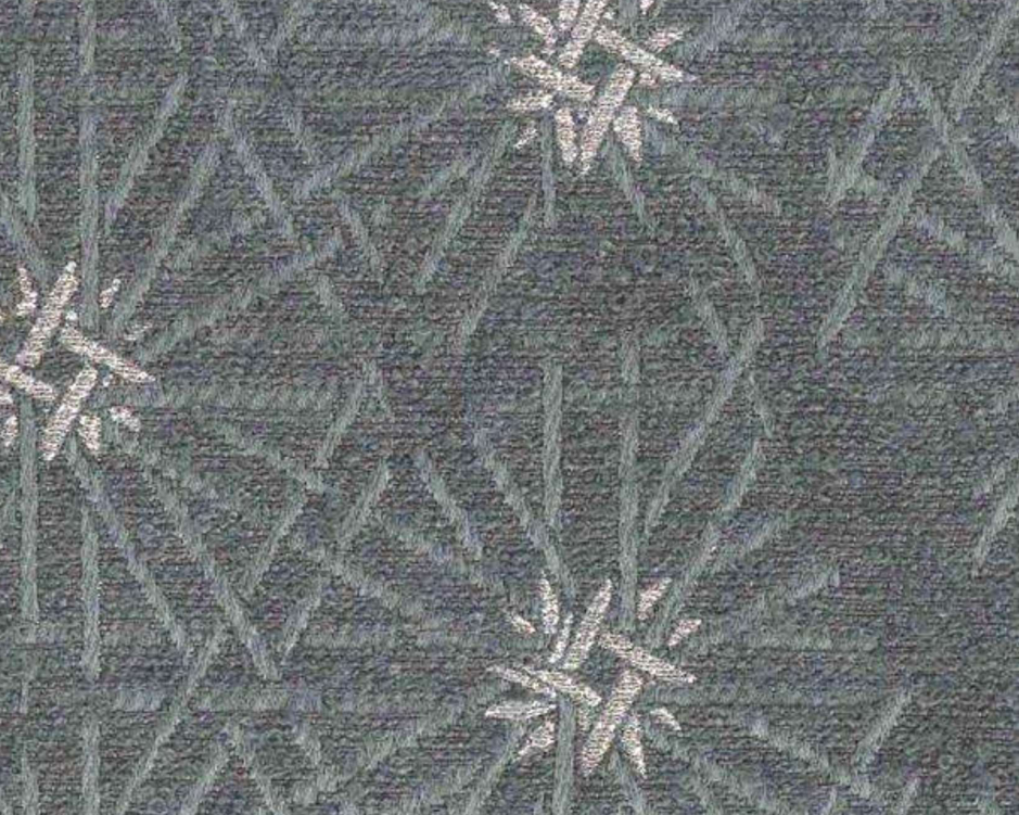 SHE09 – Distressed Star Lattice Jacquard