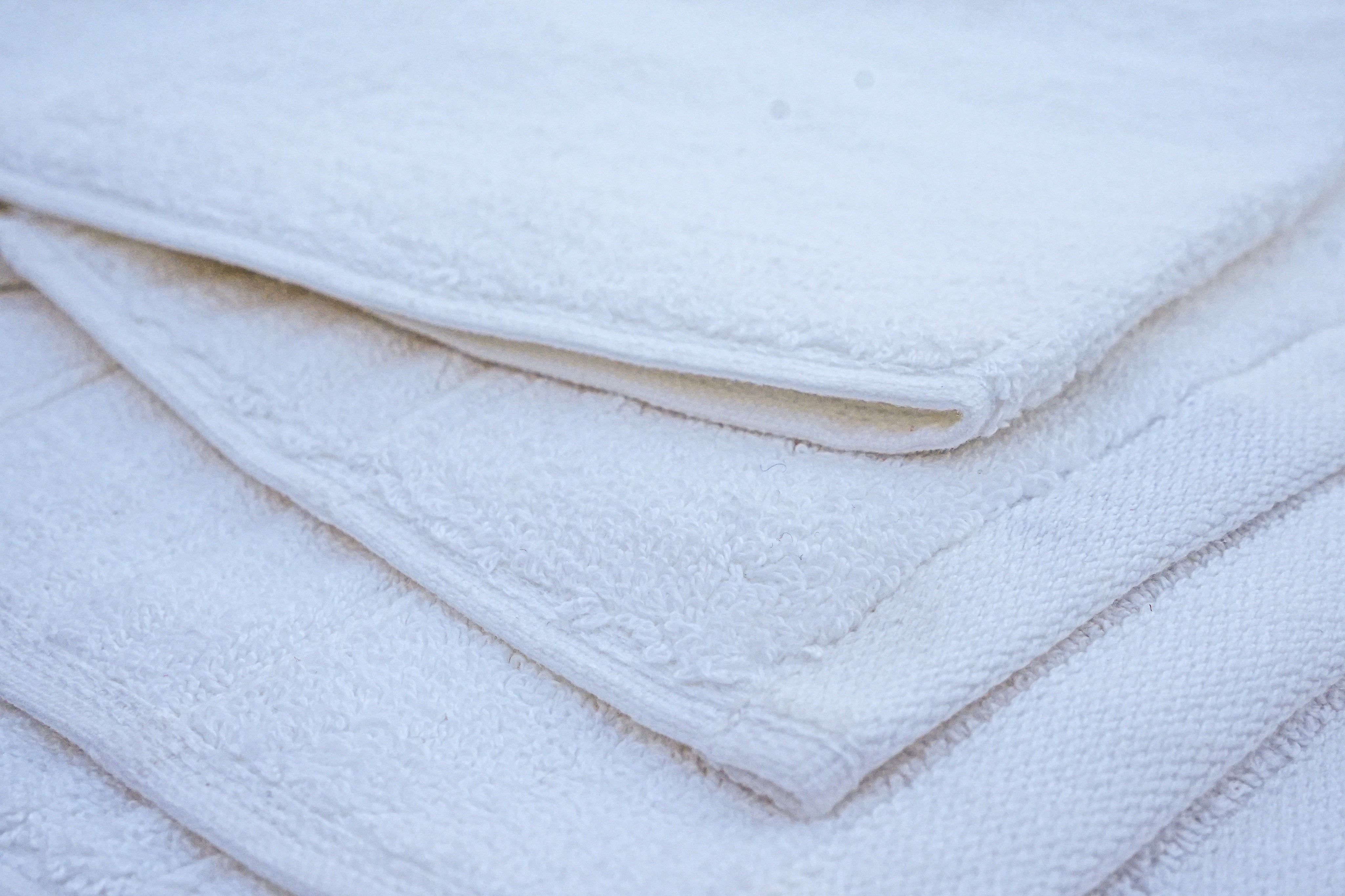 ZERO TWIST BATH TOWEL