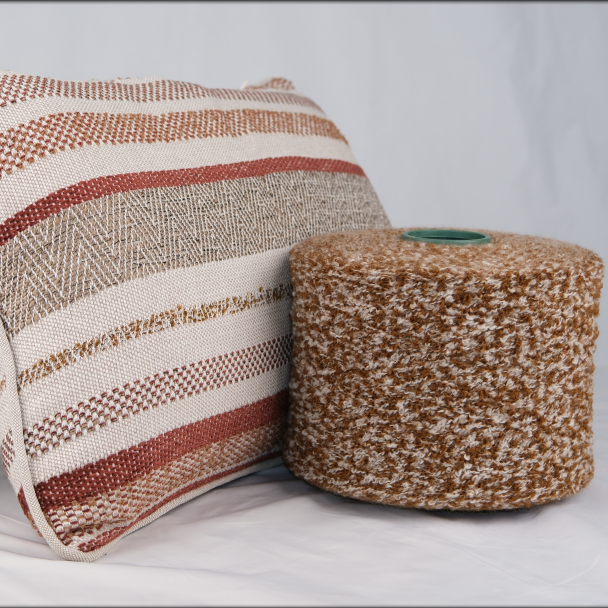 M208/8 – PES/Acrylic Bouclé Yarn (3600 D)