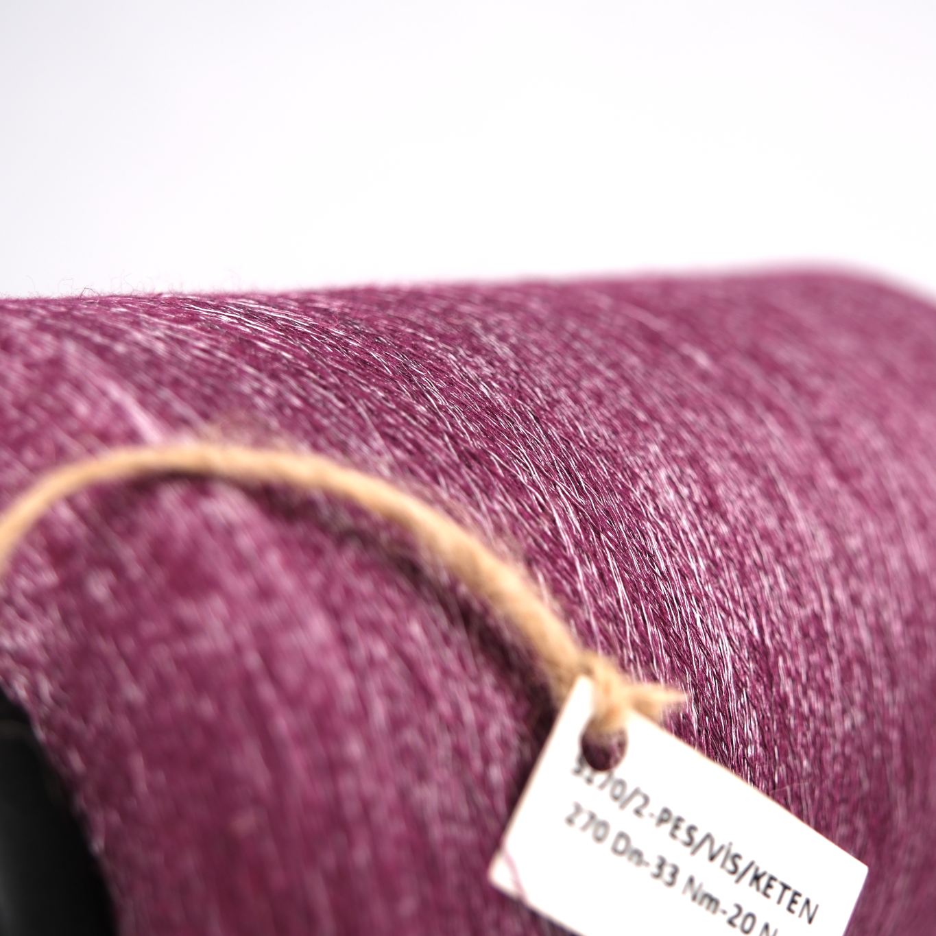 S170/2 – Viscose/PES/Linen Sparkle Yarn (270 D)